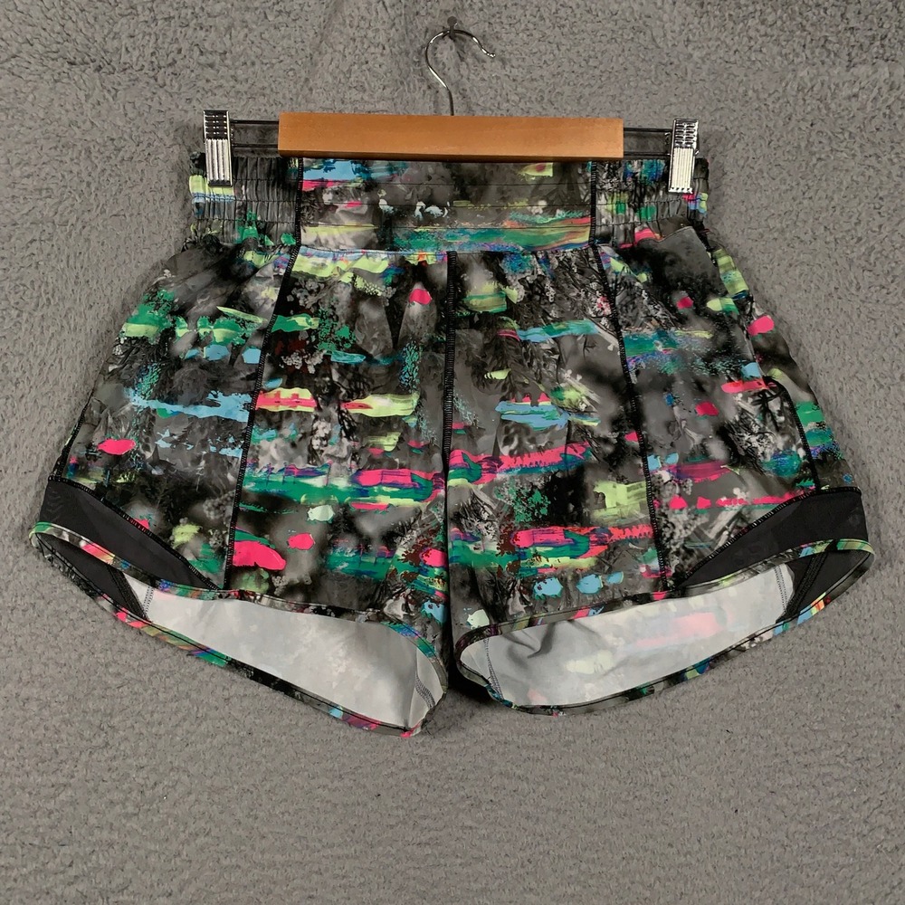 Lululemon Hotty Hot Shorts Women's 6 High-Rise Lined Multi Abstract Athletic 4"